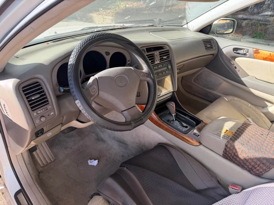 1998 Lexus GS 2nd Gen - Image 6 of 6
