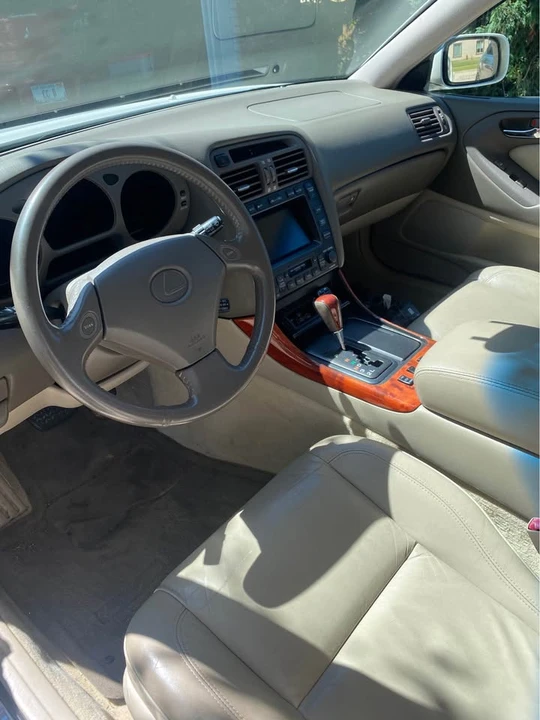 1998 Lexus GS 2nd Gen - Image 4 of 5