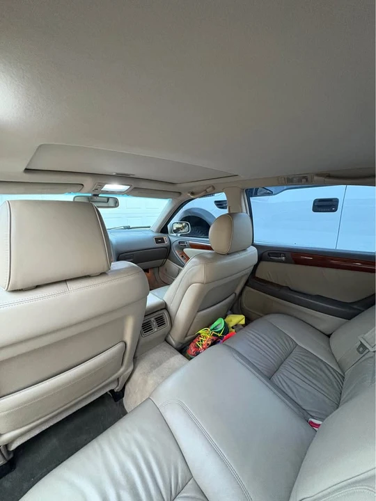 1998 Lexus GS 2nd Gen - Image 3 of 4
