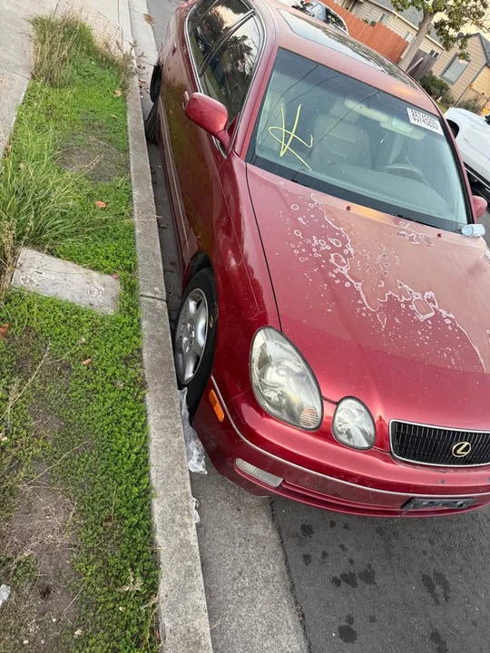 1998 Lexus GS 2nd Gen - Image 2 of 9