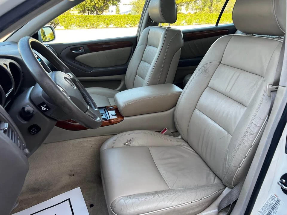1998 Lexus GS 2nd Gen - Image 12 of 17