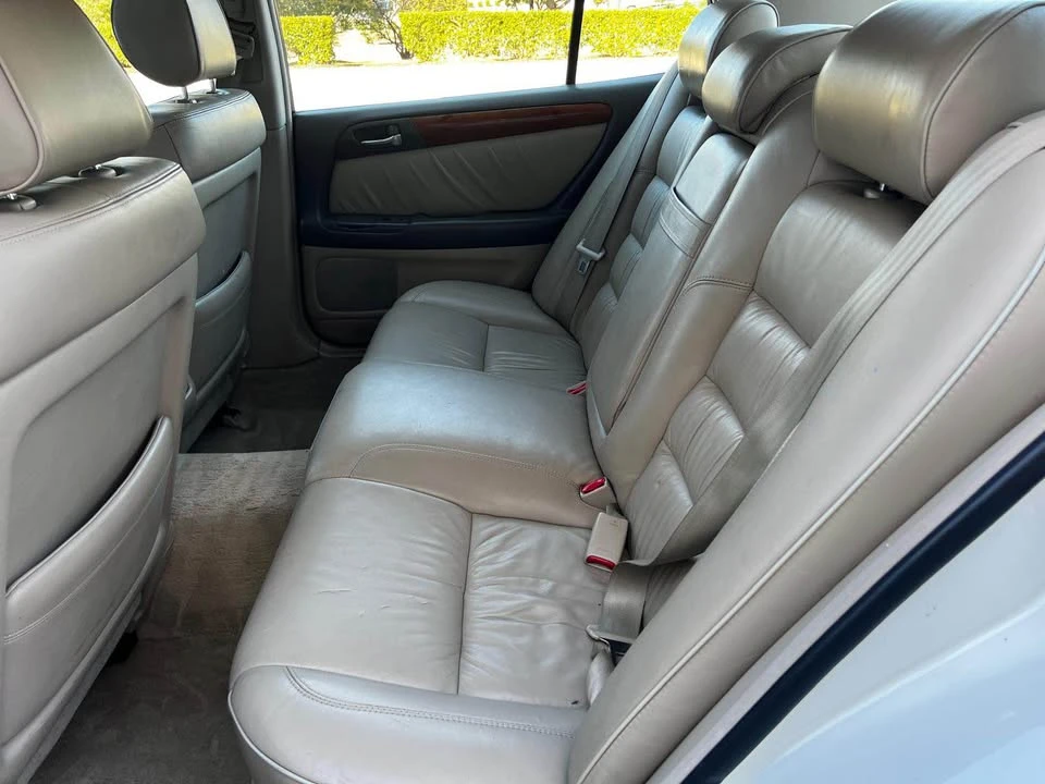 1998 Lexus GS 2nd Gen - Image 14 of 17