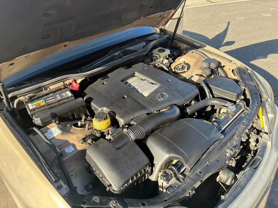 1998 Lexus GS 2nd Gen - Image 18 of 19