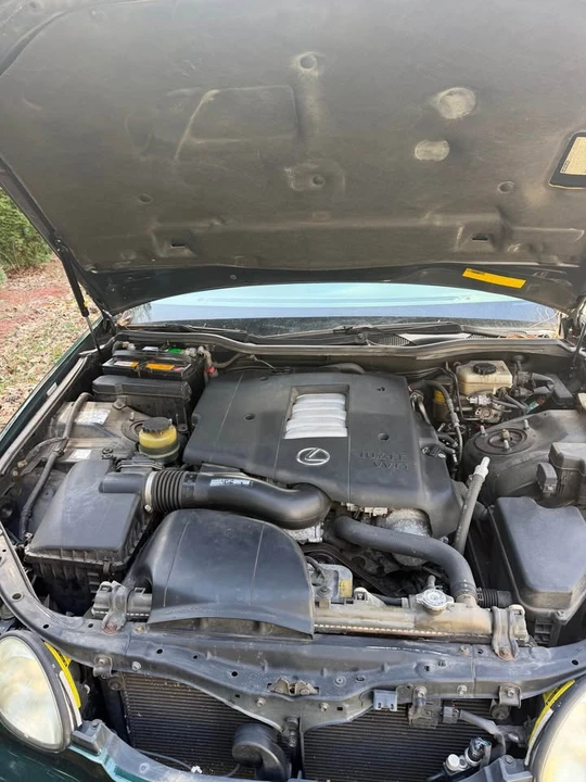 1998 Lexus GS 2nd Gen - Image 12 of 16