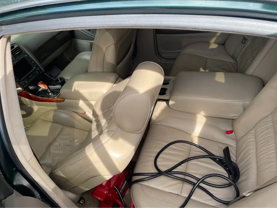 1998 Lexus GS 2nd Gen - Image 16 of 18