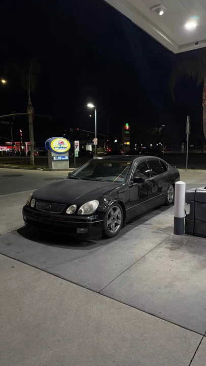 1998 Lexus GS 2nd Gen - Image 2 of 5