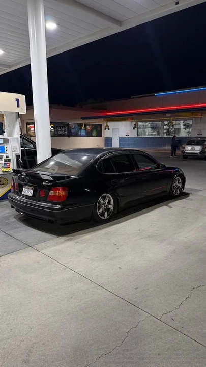 1998 Lexus GS 2nd Gen - Image 4 of 5