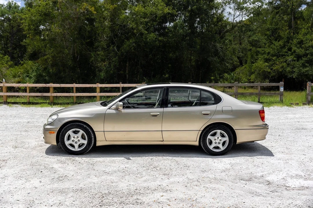 1998 Lexus GS 2nd Gen - Image 3 of 31