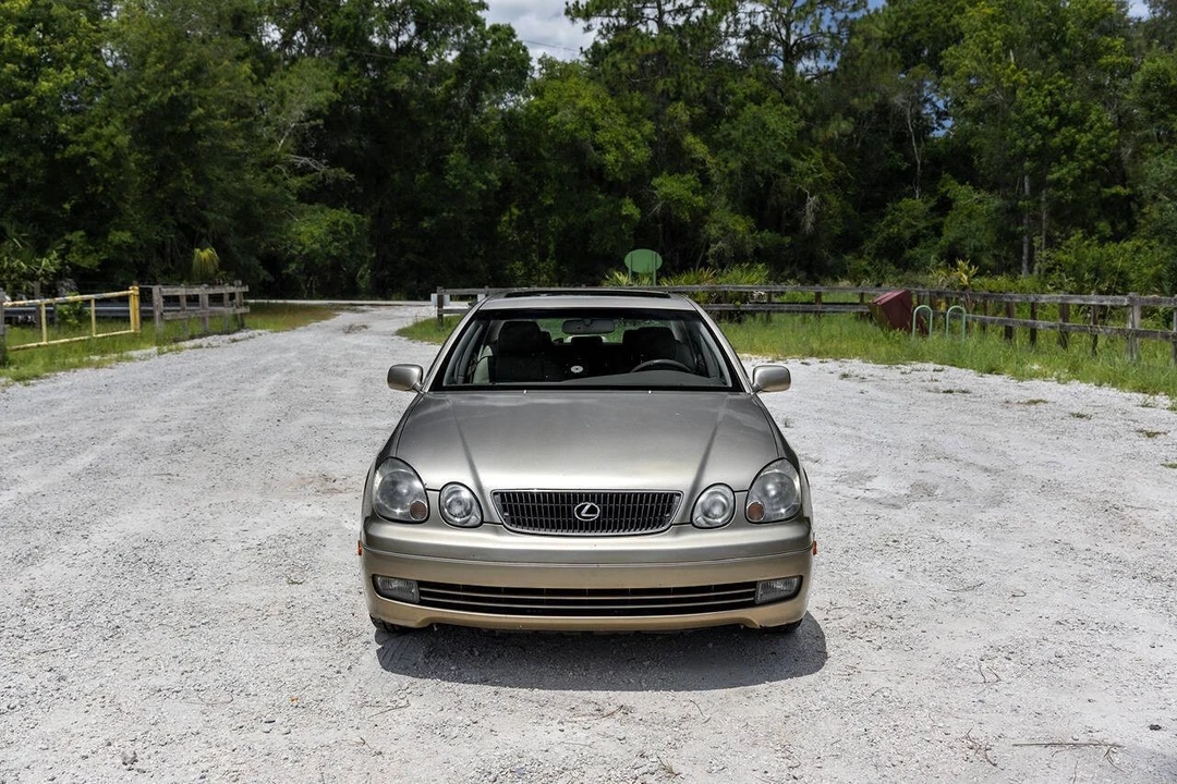 1998 Lexus GS 2nd Gen - Image 2 of 31