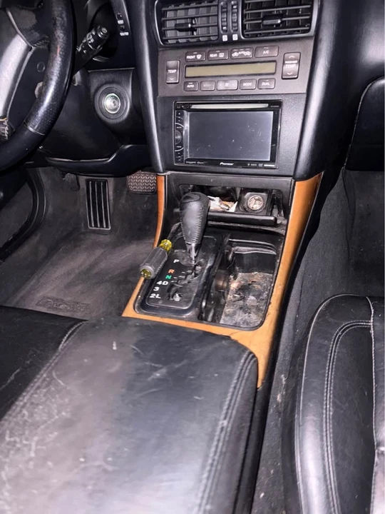 1998 Lexus GS 2nd Gen - Image 5 of 12