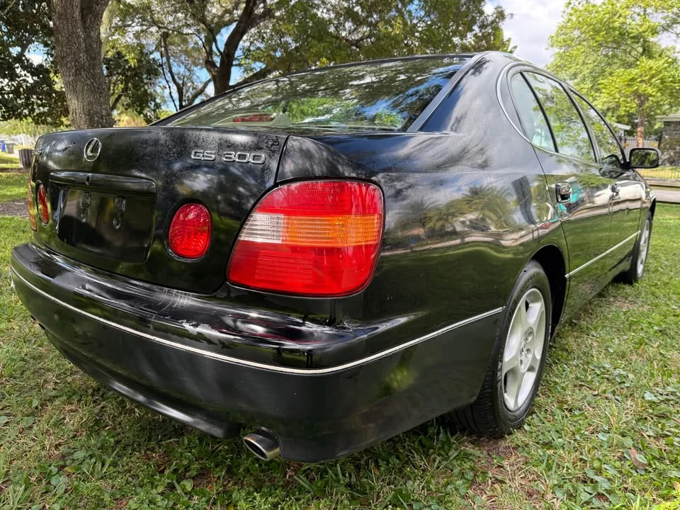 1998 Lexus GS 2nd Gen - Image 14 of 20