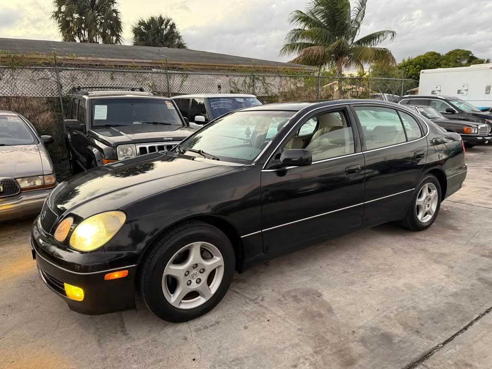 1998 Lexus GS 2nd Gen - Image 2 of 20