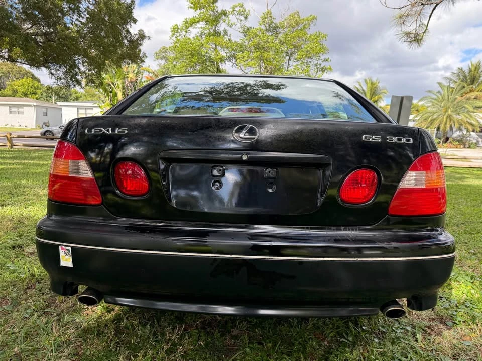 1998 Lexus GS 2nd Gen - Image 17 of 20