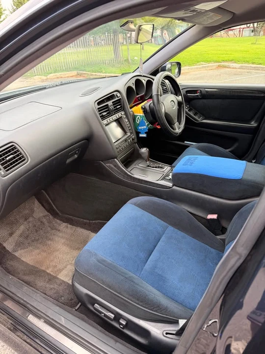 1998 Lexus GS 2nd Gen - Image 11 of 19