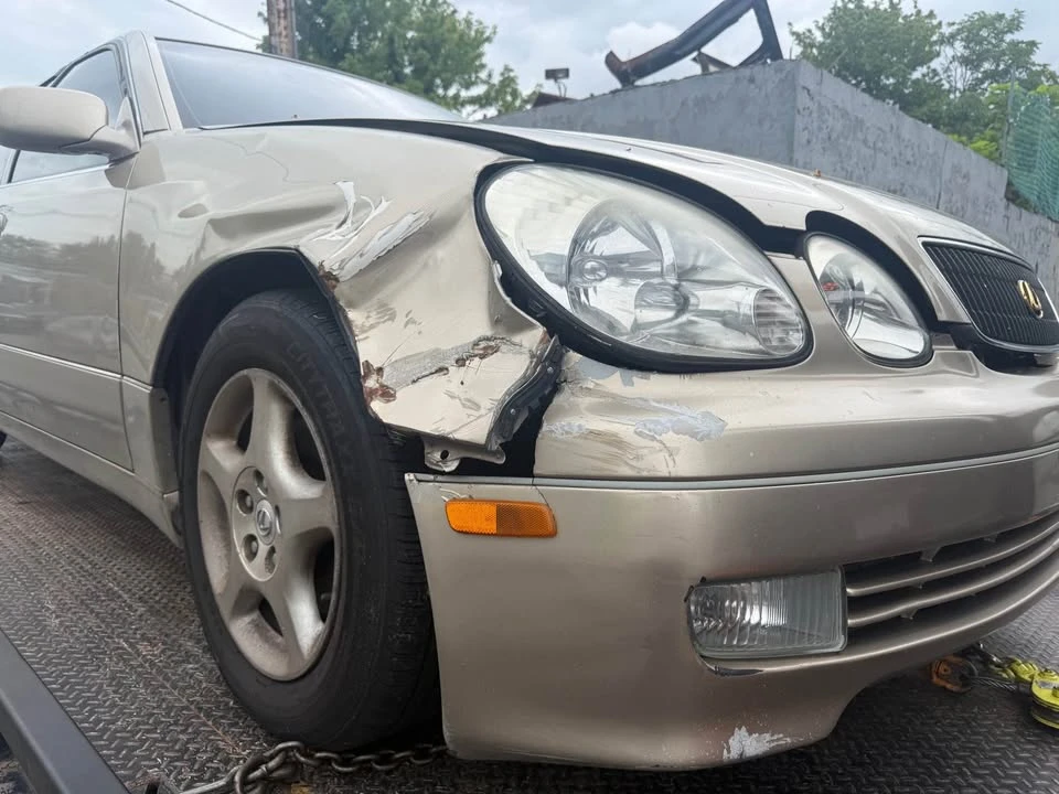 1998 Lexus GS 2nd Gen - Image 4 of 7