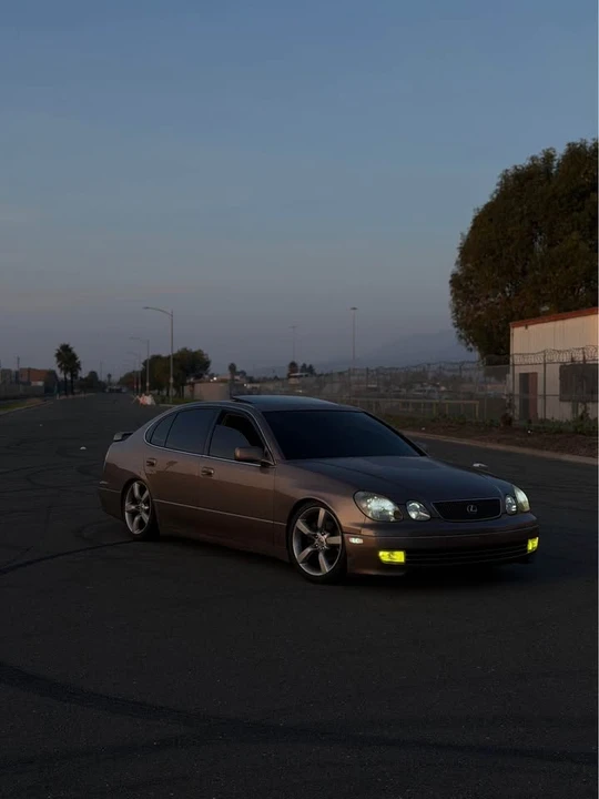 1998 Lexus GS 2nd Gen - Image 2 of 5