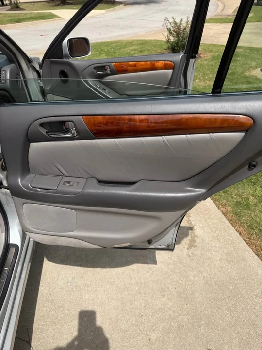1998 Lexus GS 2nd Gen - Image 6 of 14