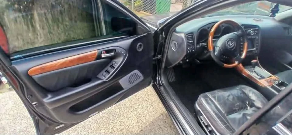 1998 Lexus GS 2nd Gen - Image 6 of 8