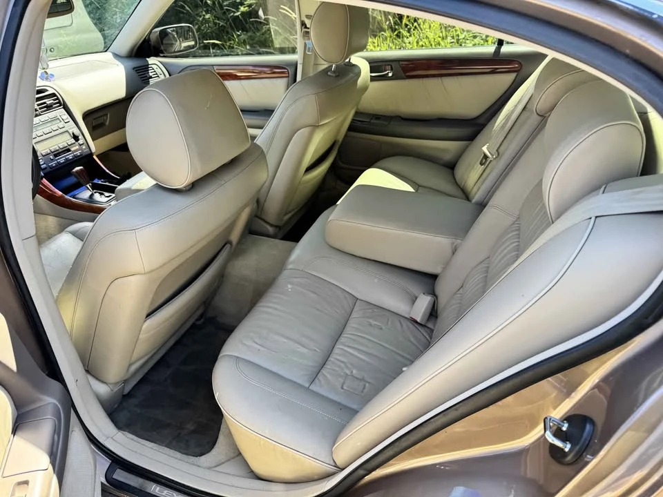 1998 Lexus GS 2nd Gen - Image 5 of 5