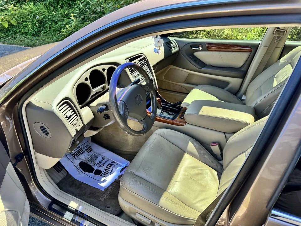 1998 Lexus GS 2nd Gen - Image 4 of 5