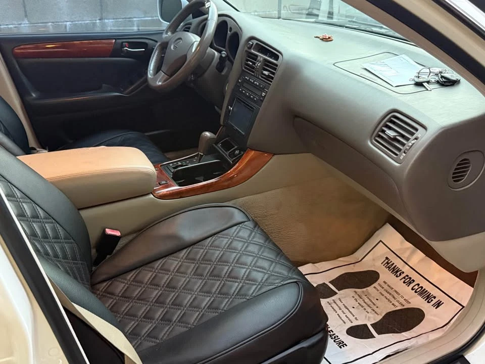 1998 Lexus GS 2nd Gen - Image 5 of 8