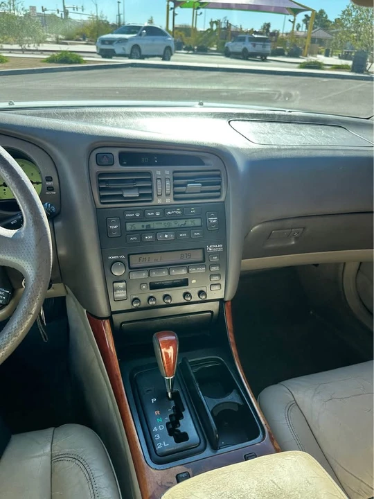 1998 Lexus GS 2nd Gen - Image 7 of 9