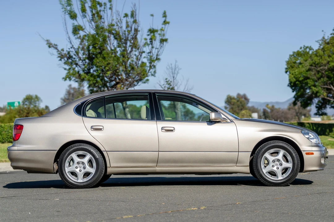1998 Lexus GS 2nd Gen - Image 9 of 31