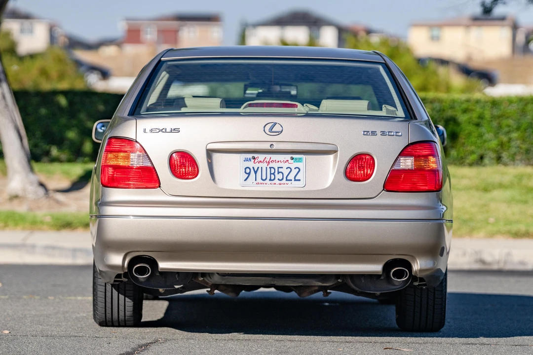 1998 Lexus GS 2nd Gen - Image 7 of 31