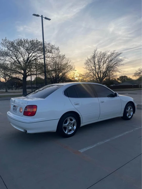 1998 Lexus GS 2nd Gen - Image 4 of 10