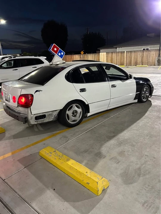1998 Lexus GS 2nd Gen - Image 10 of 10