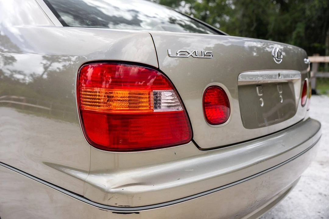 1998 Lexus GS 2nd Gen - Image 27 of 31