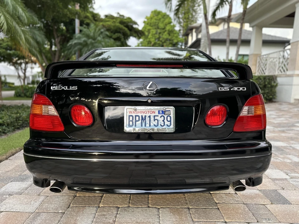 1998 Lexus GS 2nd Gen - Image 15 of 31