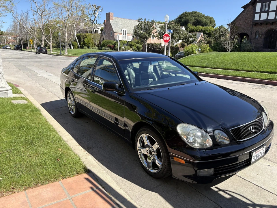 1998 Lexus GS 2nd Gen - Image 4 of 31