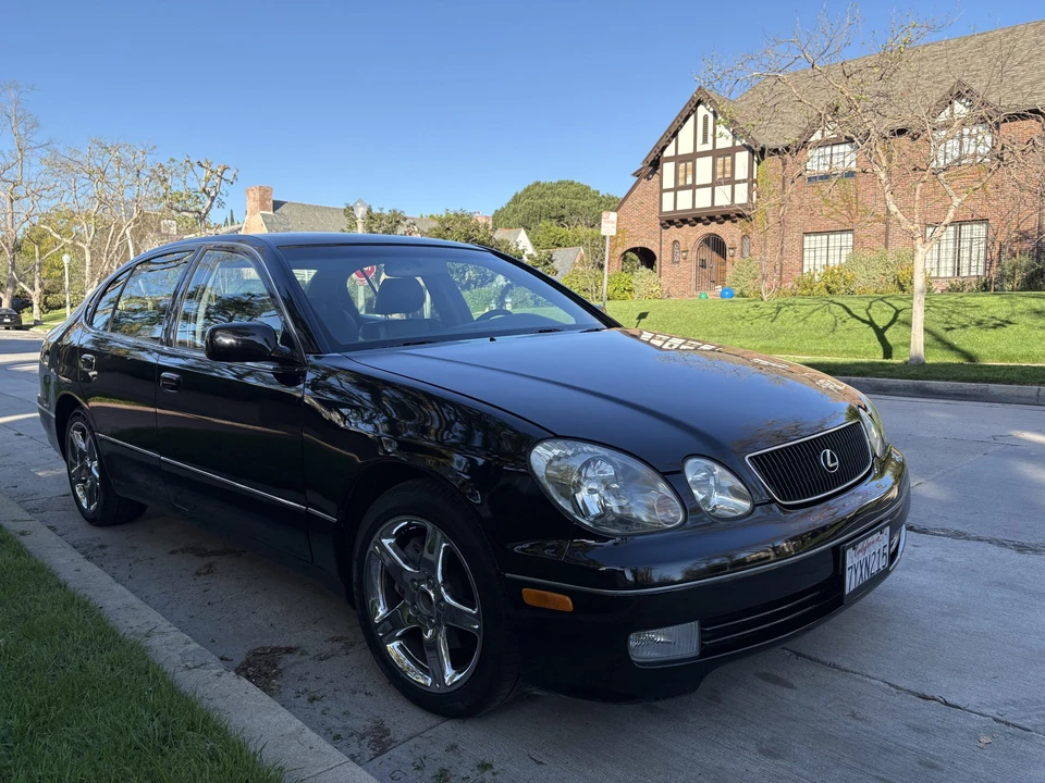 1998 Lexus GS 2nd Gen - Image 3 of 31