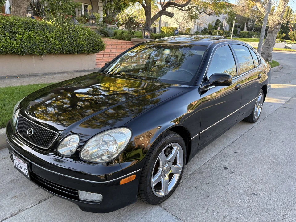 1998 Lexus GS 2nd Gen - Image 11 of 31