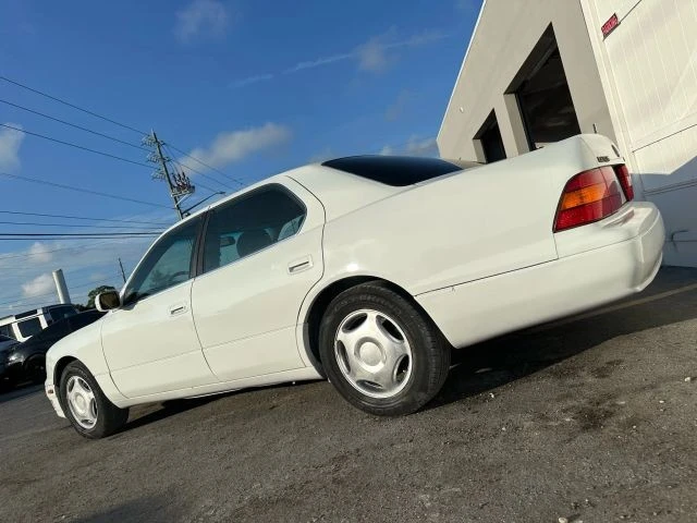 1998 Lexus LS 2nd Gen - Image 4 of 15