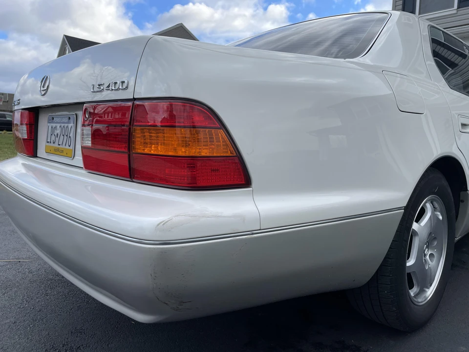 1998 Lexus LS 2nd Gen - Image 16 of 31