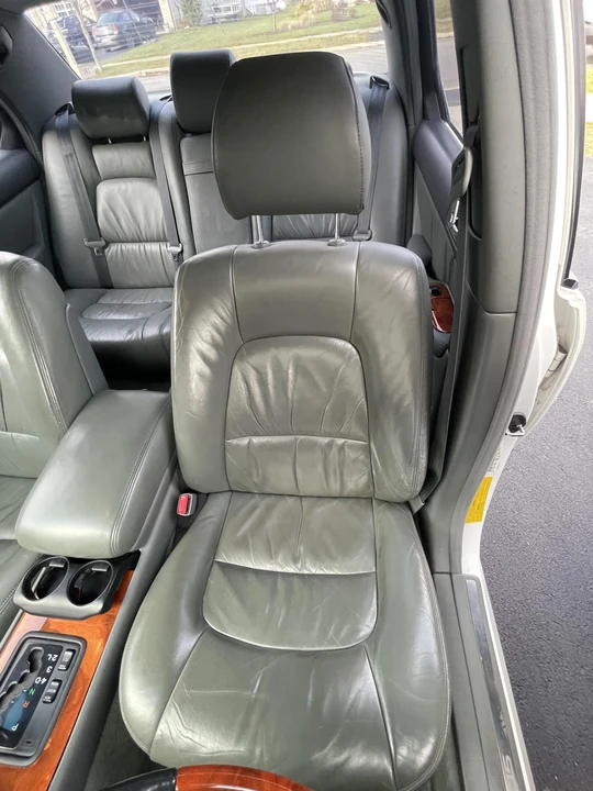 1998 Lexus LS 2nd Gen - Image 30 of 31