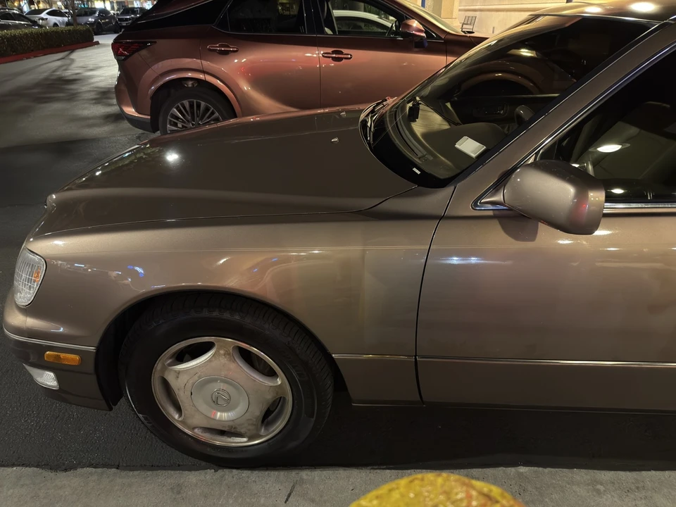 1998 Lexus LS 2nd Gen - Image 4 of 17