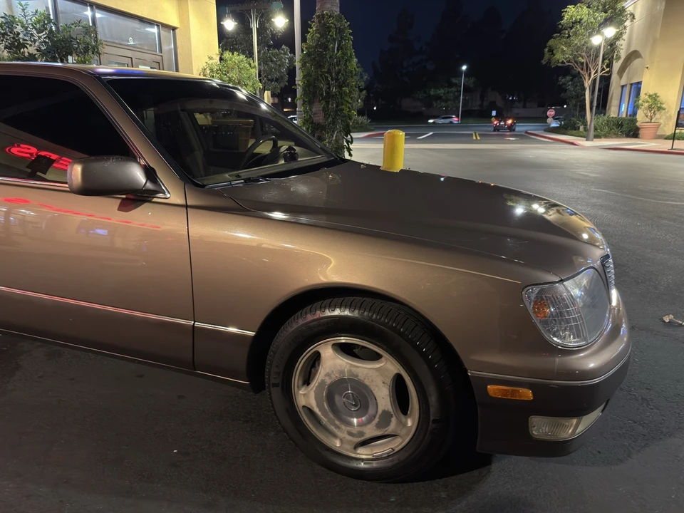 1998 Lexus LS 2nd Gen - Image 7 of 17