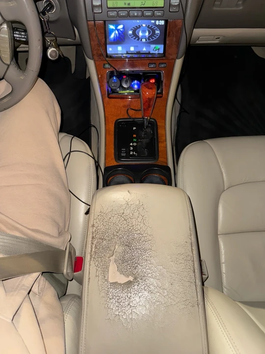 1998 Lexus LS 2nd Gen - Image 13 of 17
