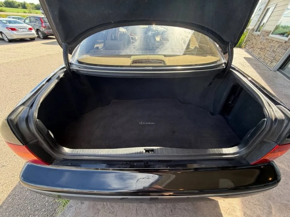 1998 Lexus LS 2nd Gen - Image 14 of 20