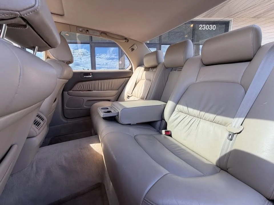 1998 Lexus LS 2nd Gen - Image 11 of 20