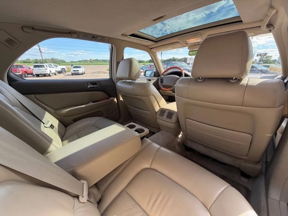 1998 Lexus LS 2nd Gen - Image 17 of 20