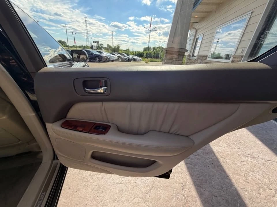 1998 Lexus LS 2nd Gen - Image 18 of 20