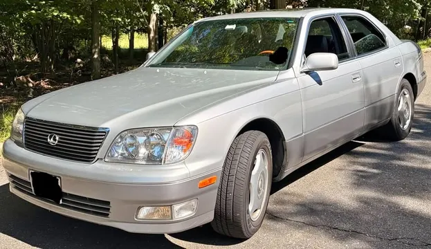 1998 Lexus LS 400