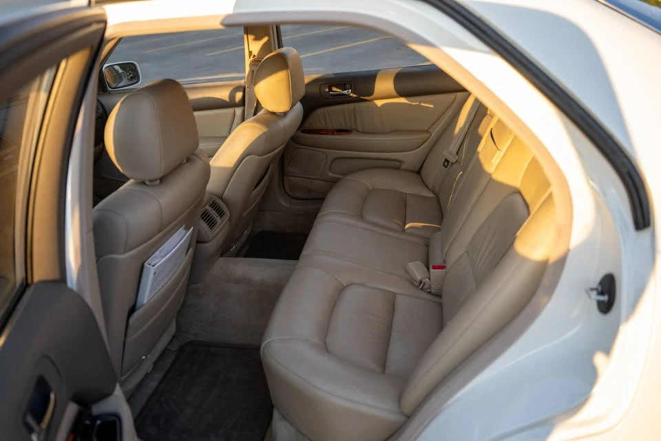 1998 Lexus LS 2nd Gen - Image 8 of 13