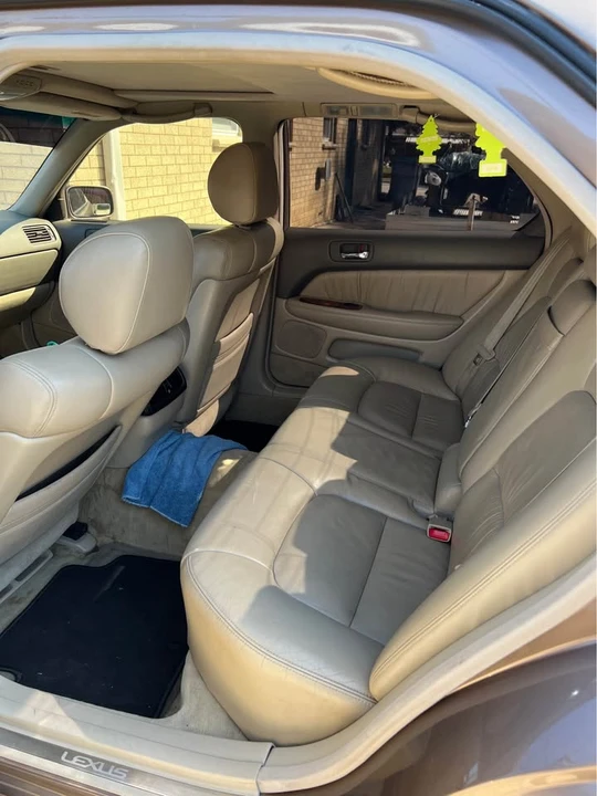 1998 Lexus LS 2nd Gen - Image 5 of 11