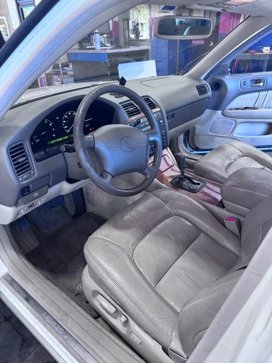 1998 Lexus LS 2nd Gen - Image 9 of 12