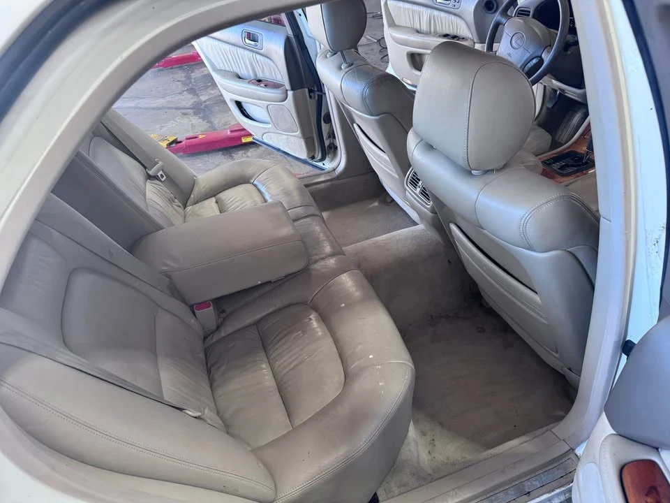 1998 Lexus LS 2nd Gen - Image 12 of 12